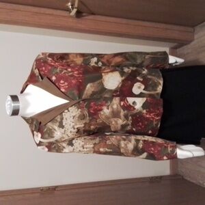 Linda Allard Ellen Tracy Blazer, size 14, in excellent condition.